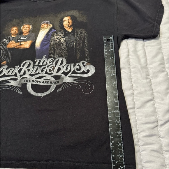 The Oak Ridge Boys The Boys Are Back Tshirt - Picture 5 of 5
